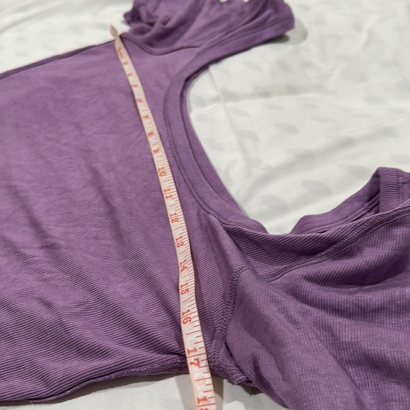 lululemon Ribbed Held High Top, Wisteria Purple size 8 - Picture 6 of 7